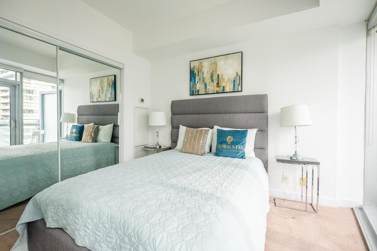 Globalstay. Amazing Downtown Apartments Торонто Экстерьер фото