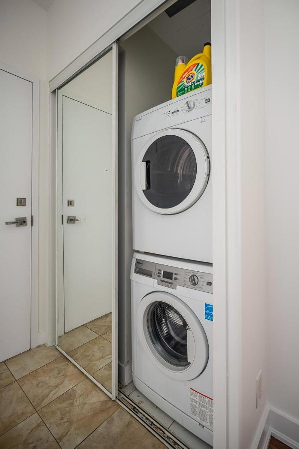Globalstay. Amazing Downtown Apartments Торонто Экстерьер фото