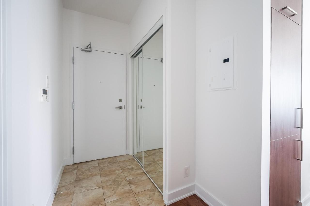 Globalstay. Amazing Downtown Apartments Торонто Экстерьер фото