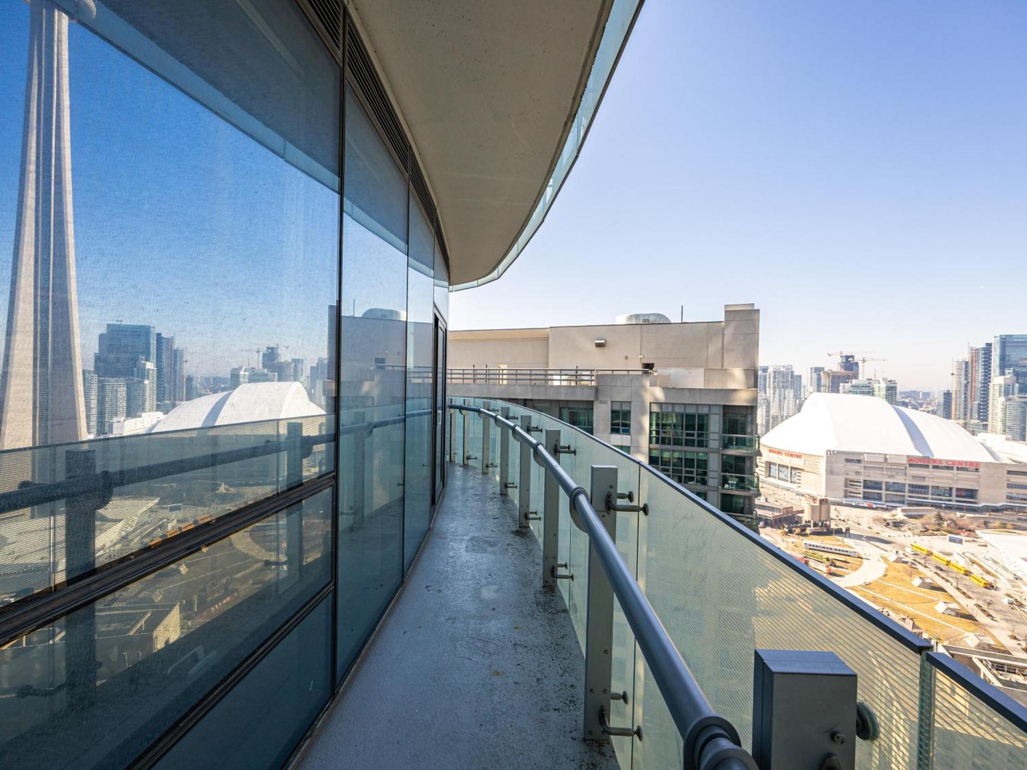 Globalstay. Amazing Downtown Apartments Торонто Экстерьер фото